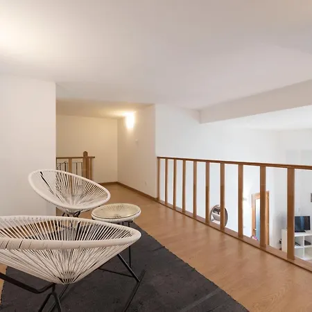 Getaway Duplex - Free Parking By Lovelystay