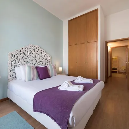 Lovelystay - The Getaway Duplex - Free Parking * Porto