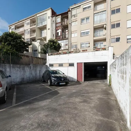 Lovelystay - The Getaway Duplex - Free Parking *