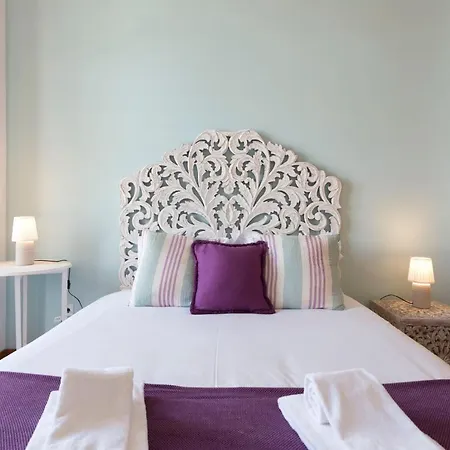 Lovelystay - The Getaway Duplex - Free Parking *