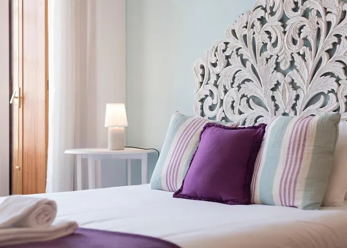 Lovelystay - The Getaway Duplex - Free Parking *