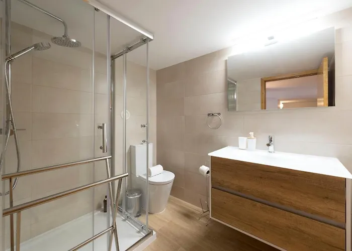 Appartamento Lovelystay - The Getaway Duplex - Free Parking