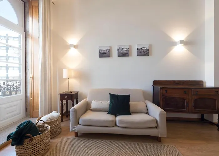 Appartamento Lovelystay - The Getaway Duplex - Free Parking *
