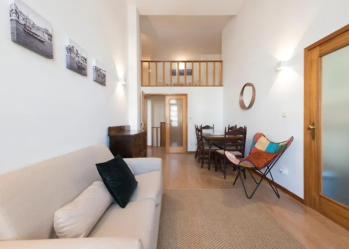 Lovelystay - The Getaway Duplex - Free Parking